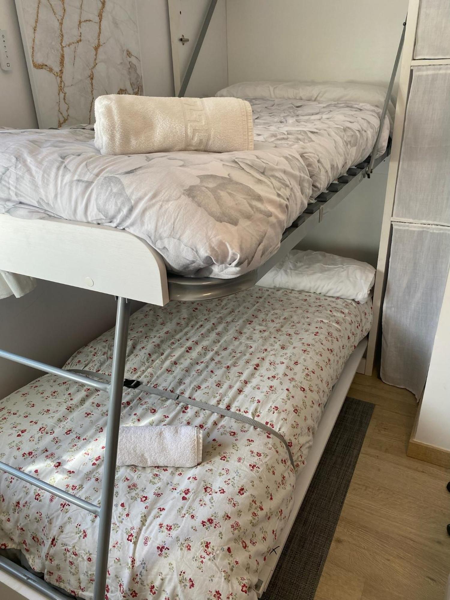 Saint Moritz Premium Apartment เซียร์ราเนบาดา ภายนอก รูปภาพ